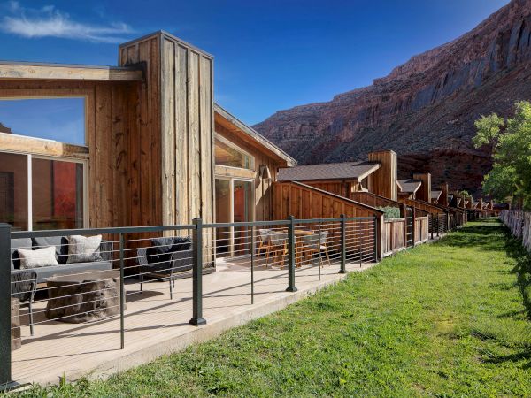 Red Cliffs Lodge